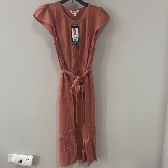 Briggs New York Dresses & Skirts - Briggs Linen Dress